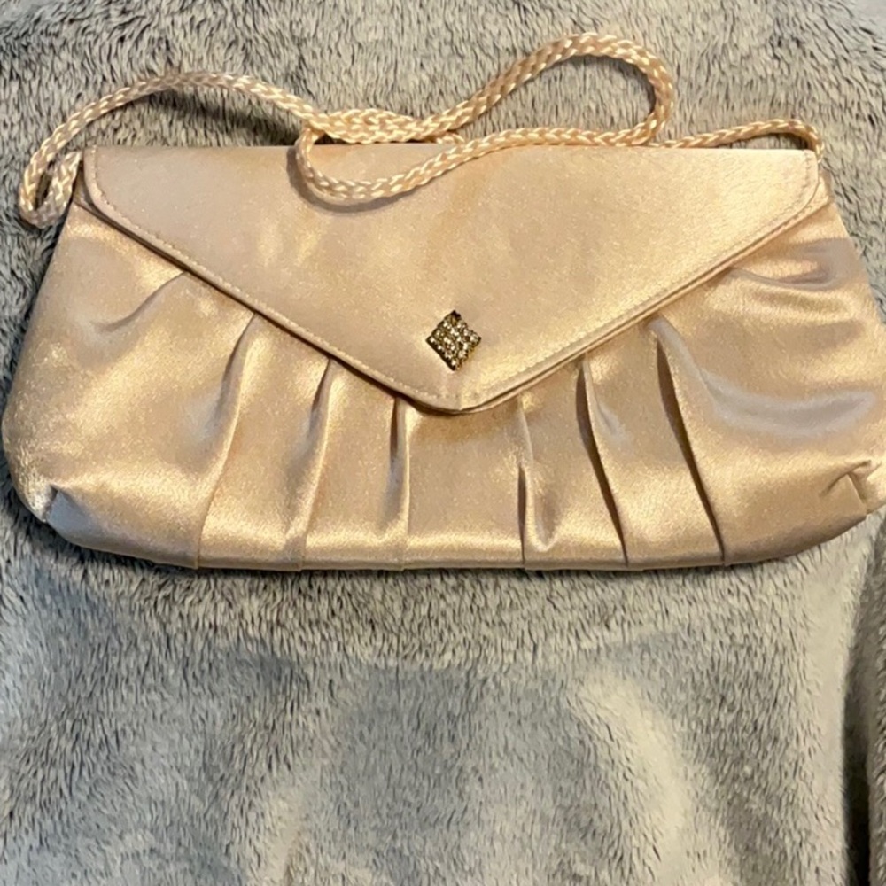 Jessica McClintock Champagne Clutch with Pleated Design and Envelope Closure
